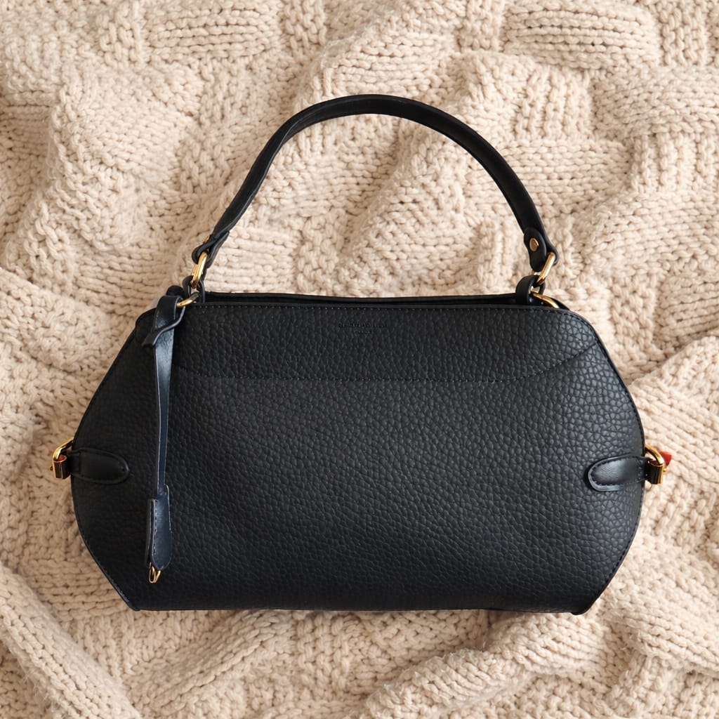 David Jones leather bag